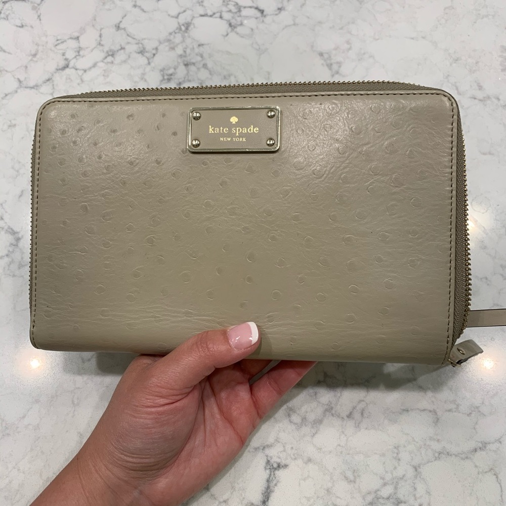 Kate Spade large travel wallet